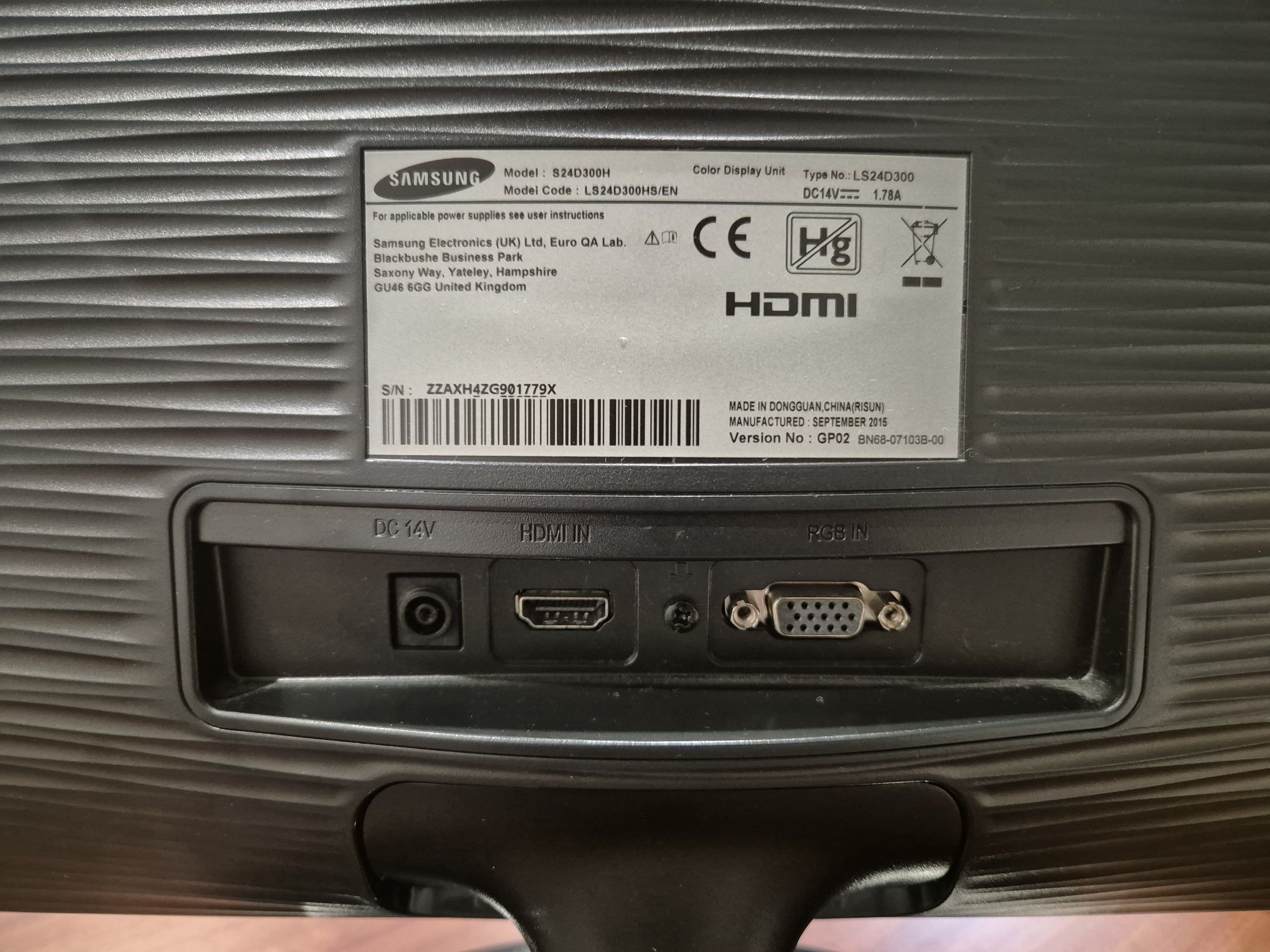 Monitor Samsung S24D300