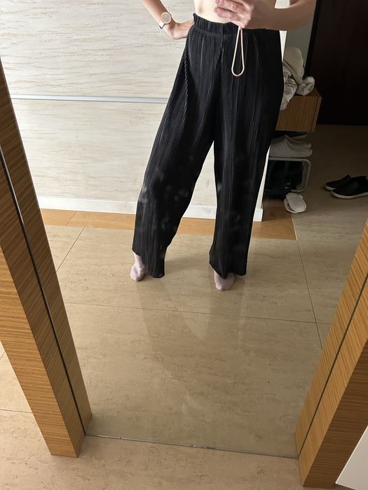 spodnie plisowane z połyskiem Rachel Zoe