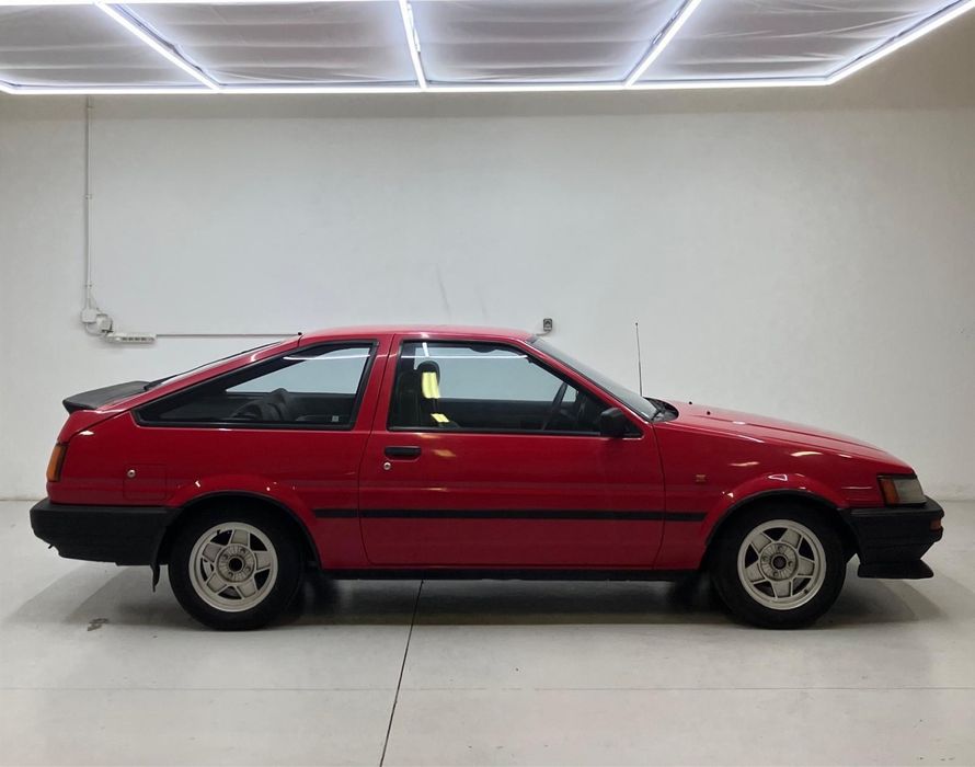 Verdadeiro unicórnio: Imaculado Toyota AE86 Twin Cam, apenas 79mil km