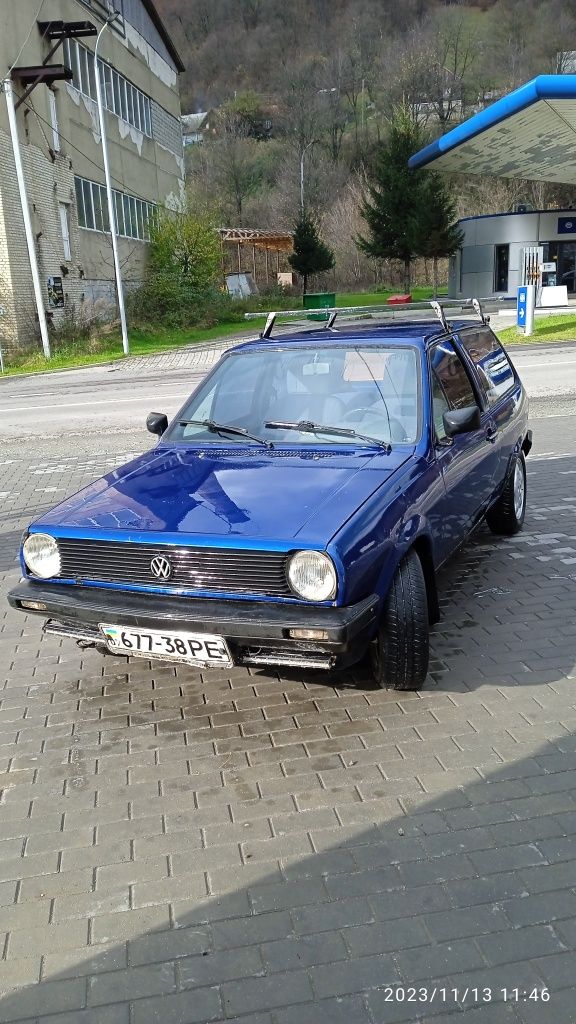 Volkswagen polo 1986 рік