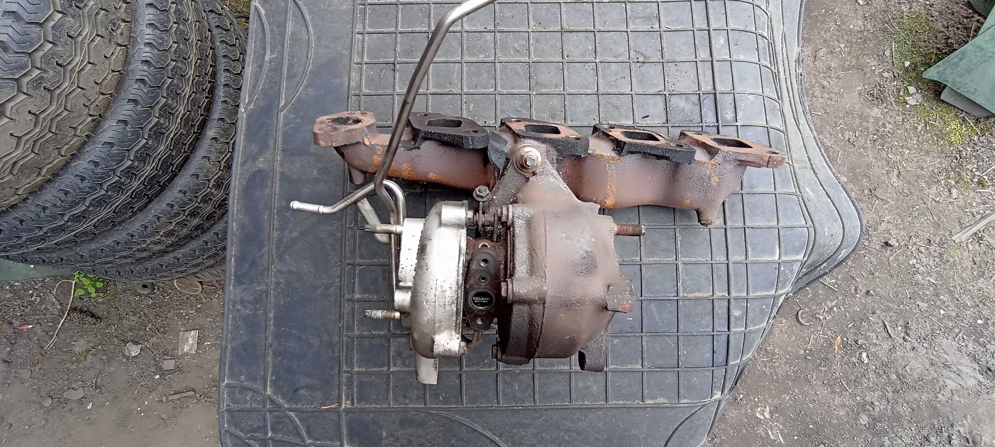 turbina turbosprężarka  kolektor x trail t30 2.2 dci