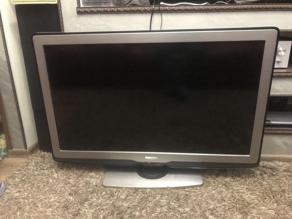 PHILIPS 40PFL9704, FullHD,1920x1080, 3d, ambilight, 40''