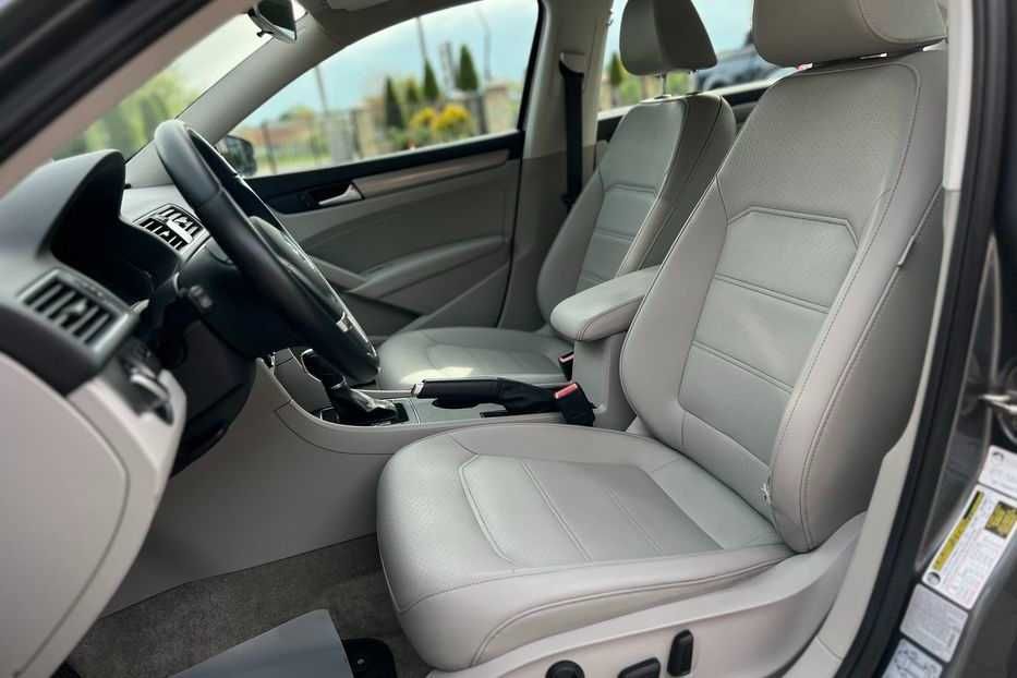 Продам Volkswagen Passat B7 Limited Edition 2015 года