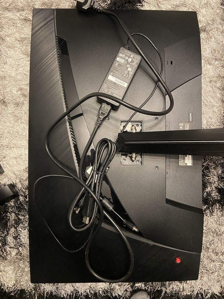 Monitor MSI 27 cali uszk. matryca