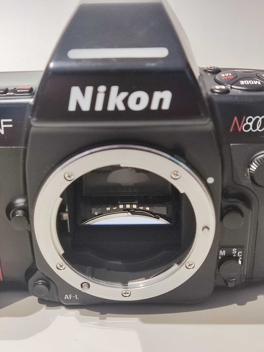 Nikon N8008S (F-801S) - Câmara Analógica - reservada