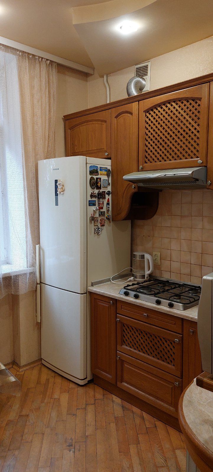 Продам 3-х кімнатну квартиру