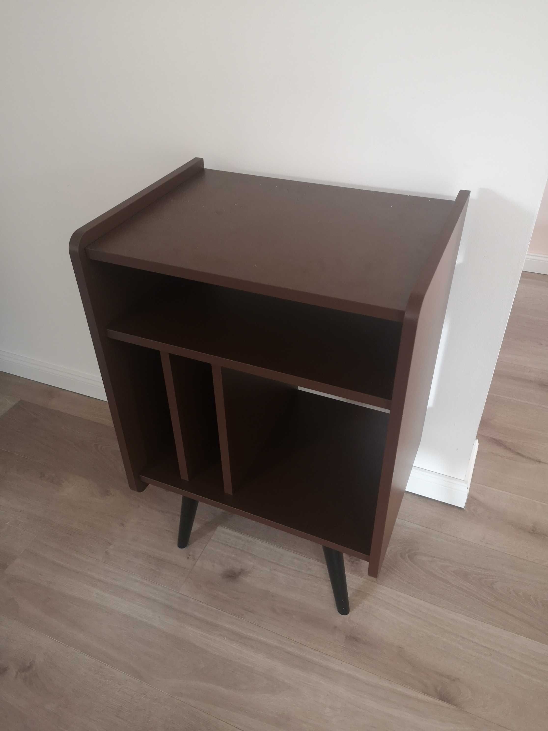 Retro szafka pod gramofon z wzmacniaczem