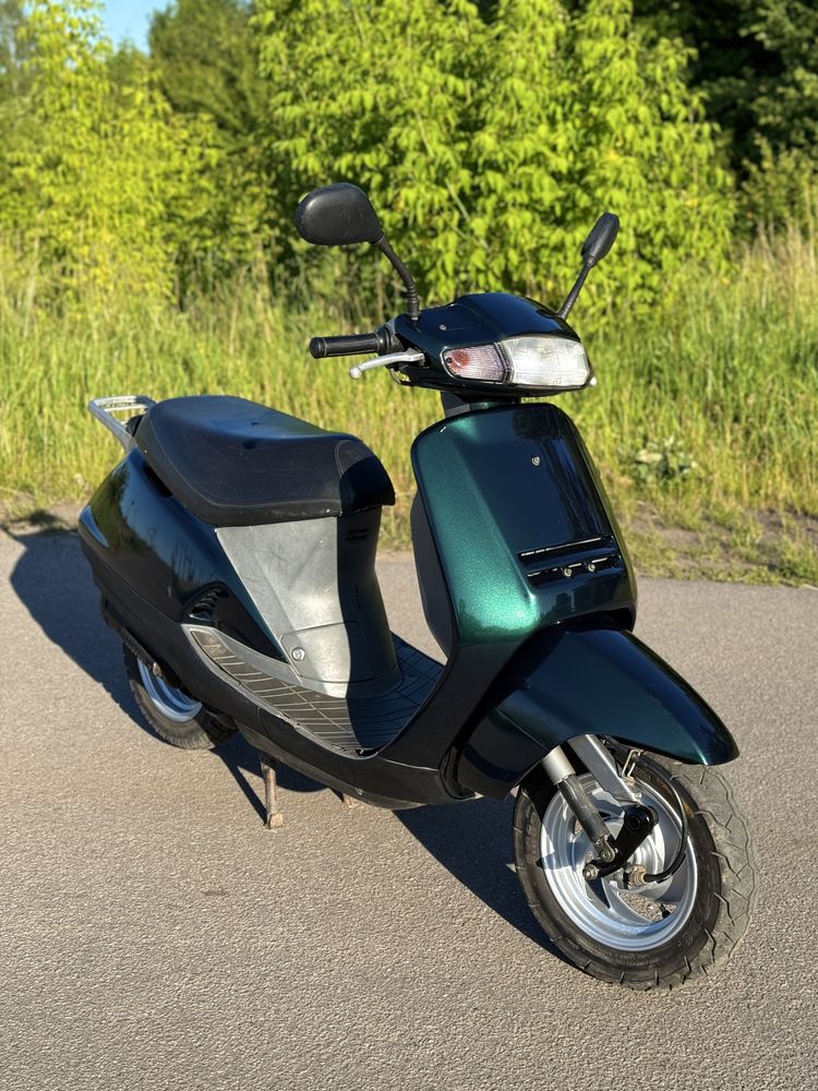 Honda Lead af-20 На доках с переоформлением Состояние идеальное