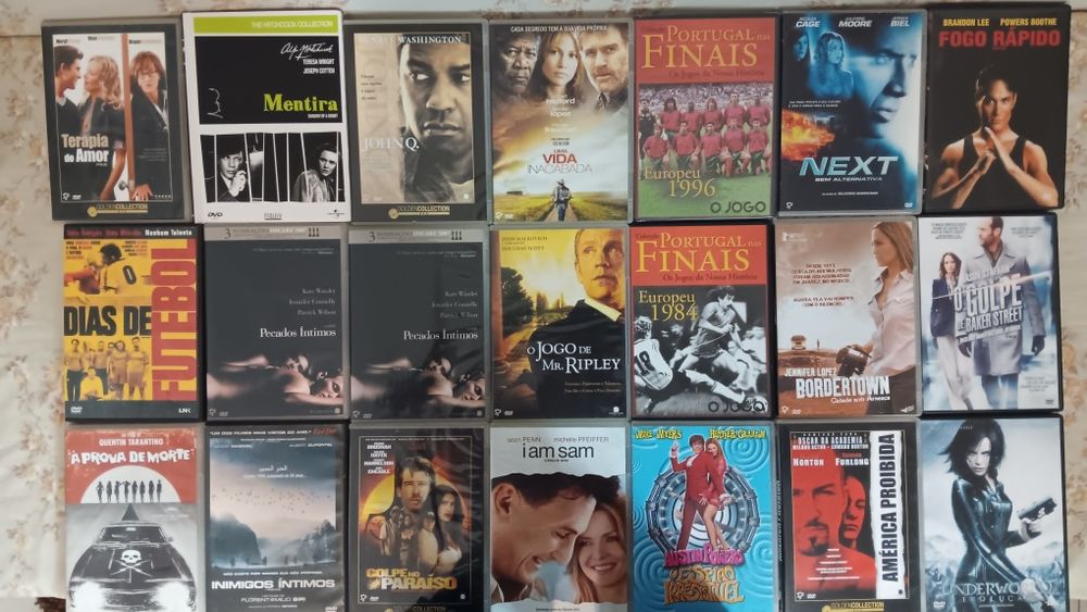 Filmes em DVD originais.