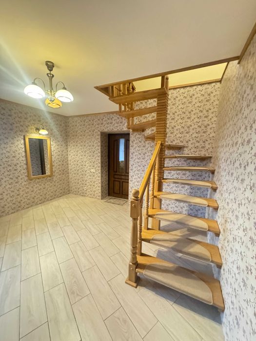 Продаж дуплексу в Липинах