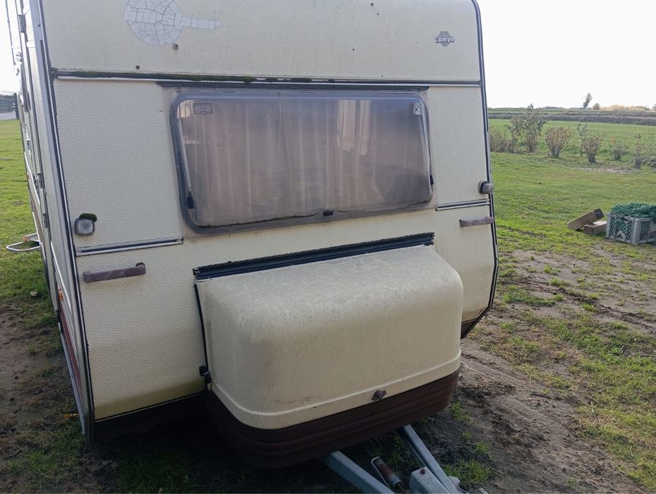 Przyczepa kempingowa z Niemiec