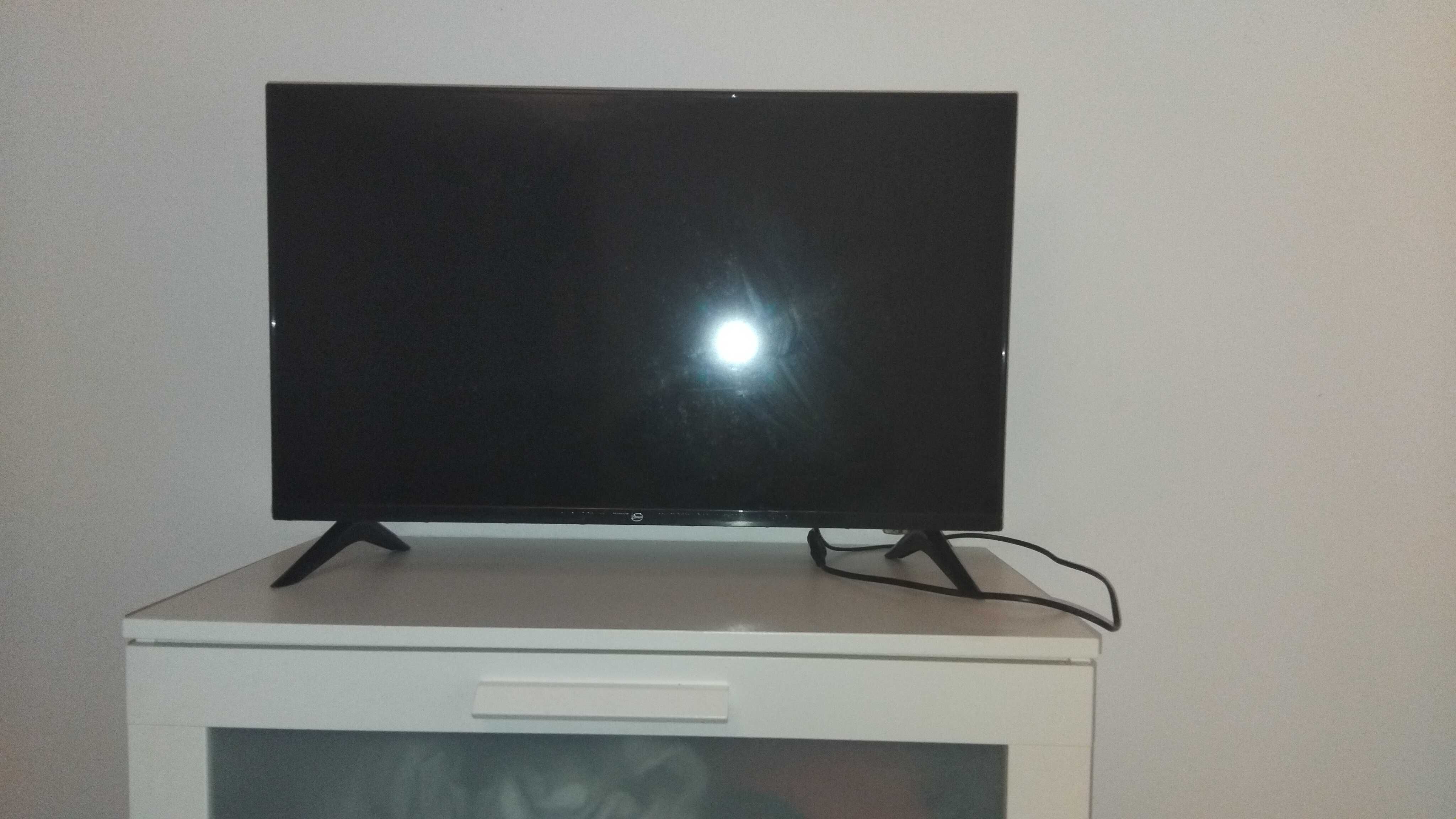 TV Marca Smart com Avaria