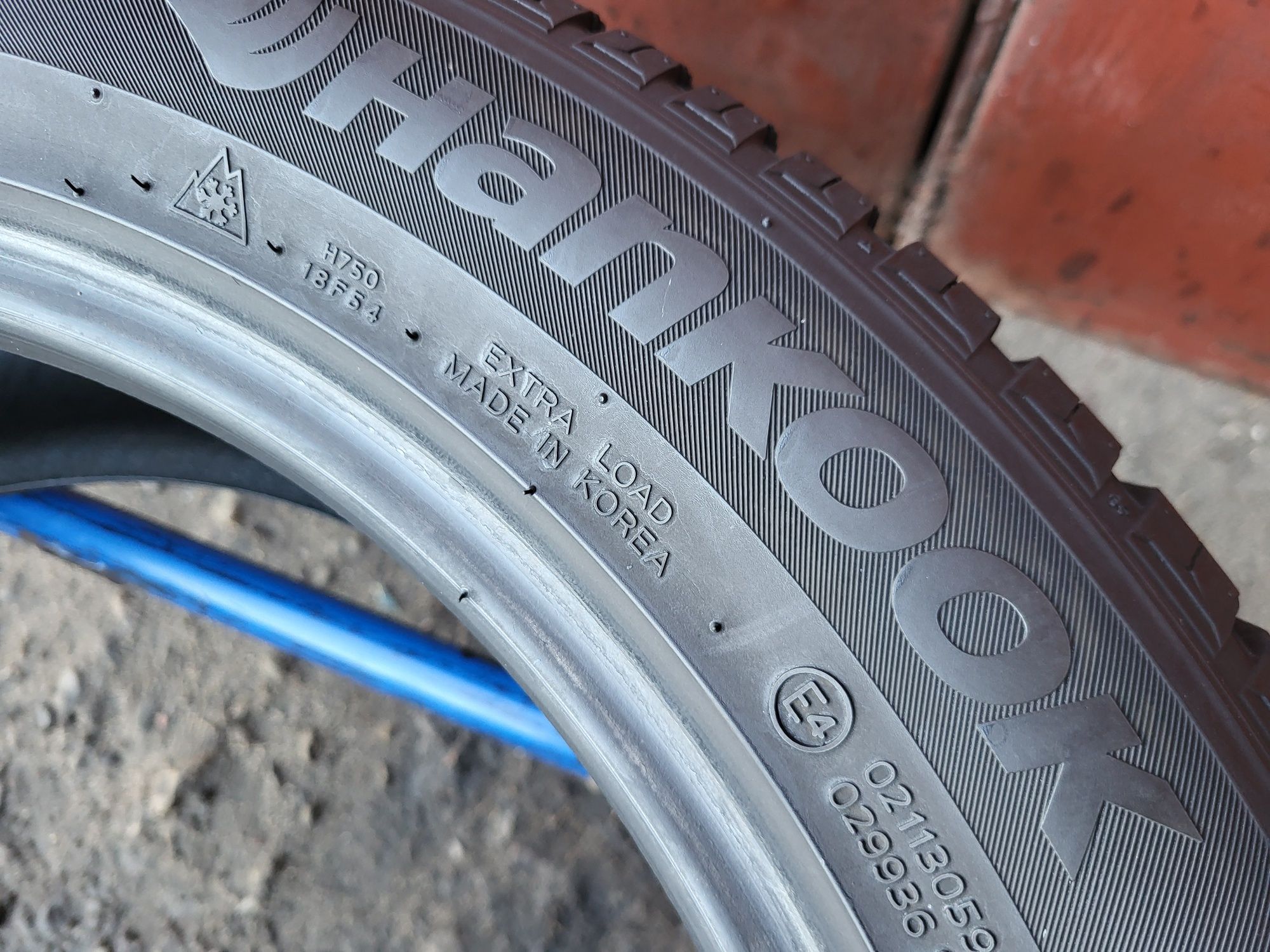 235/50/18 R18 Hankook Kinergy 4S 2шт ціна за 1шт шини