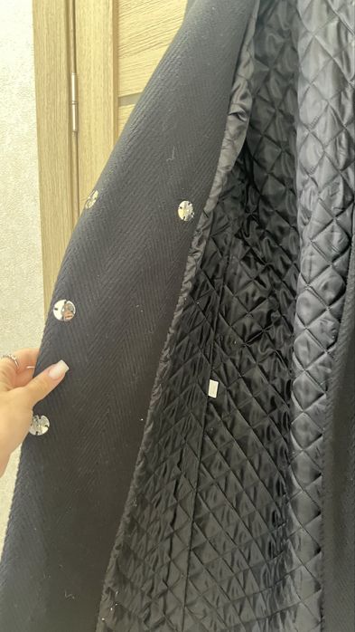 Зимове пальто, українського бренду