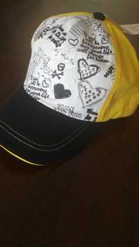 Nowa czapka z daszkiem r. 146 młodzieżowa