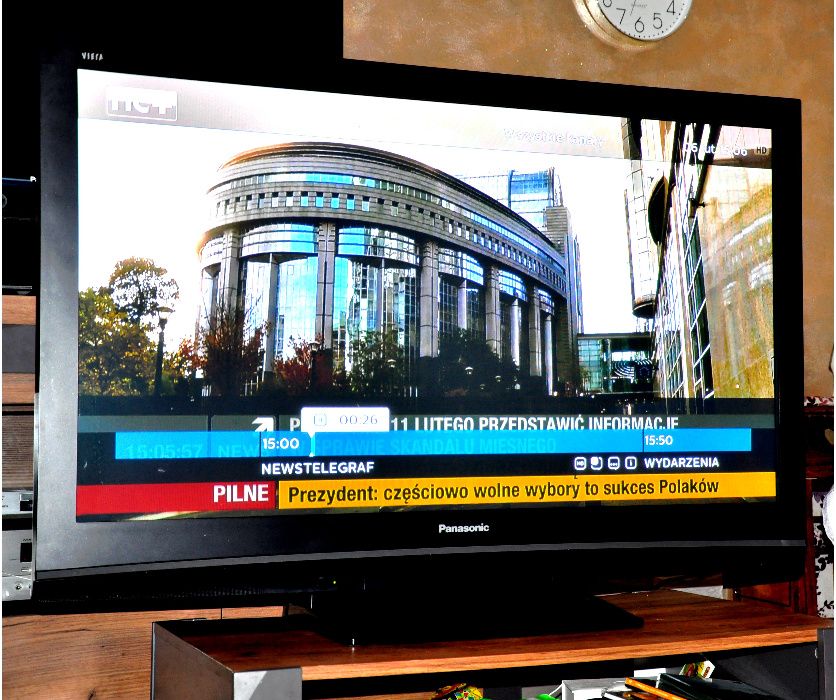 Telewizor 50" Plazmowy Plazma Panasonic TH-50PV8P Duży Ekran 50 Cali