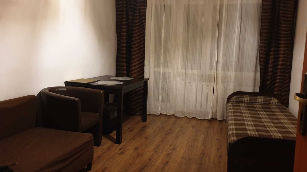 Do wynajęcia 3 pokoje w Białej Rawskiej