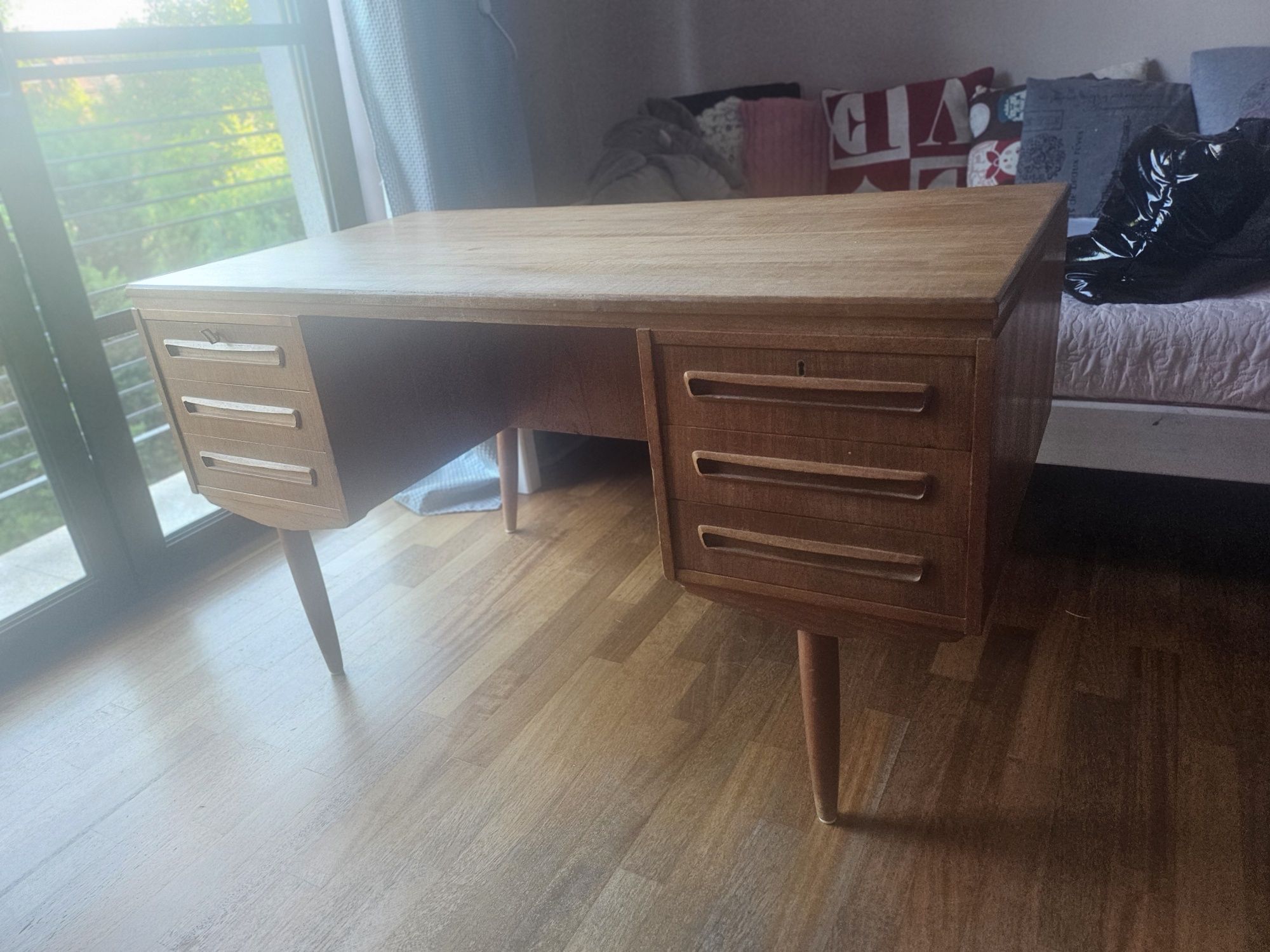 Biurko teakowe, vintage design, Dania, lata 60-70 te