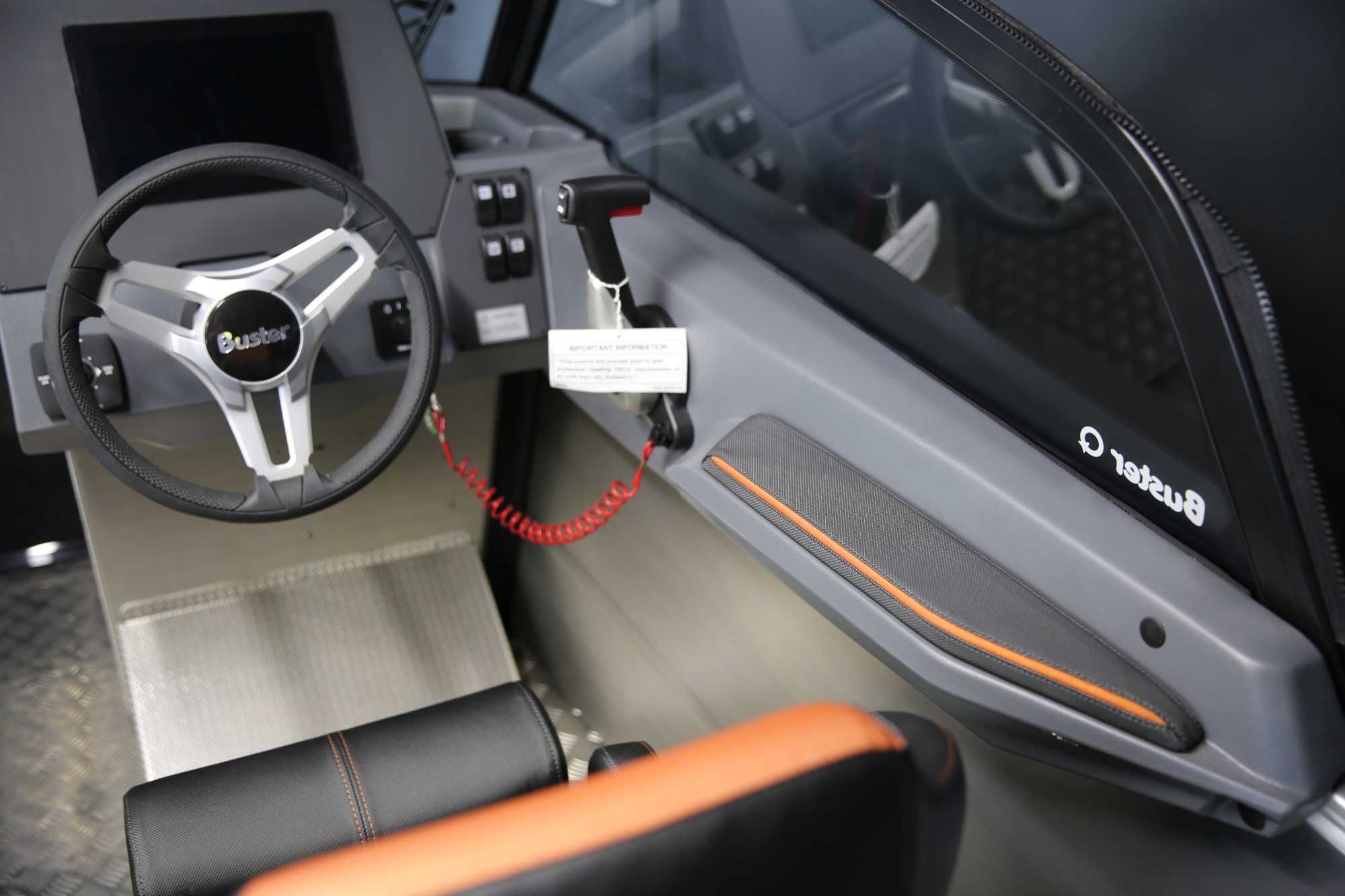 Катер BUSTER XXL з підвісним мотором YAMAHA F200XB (новий)