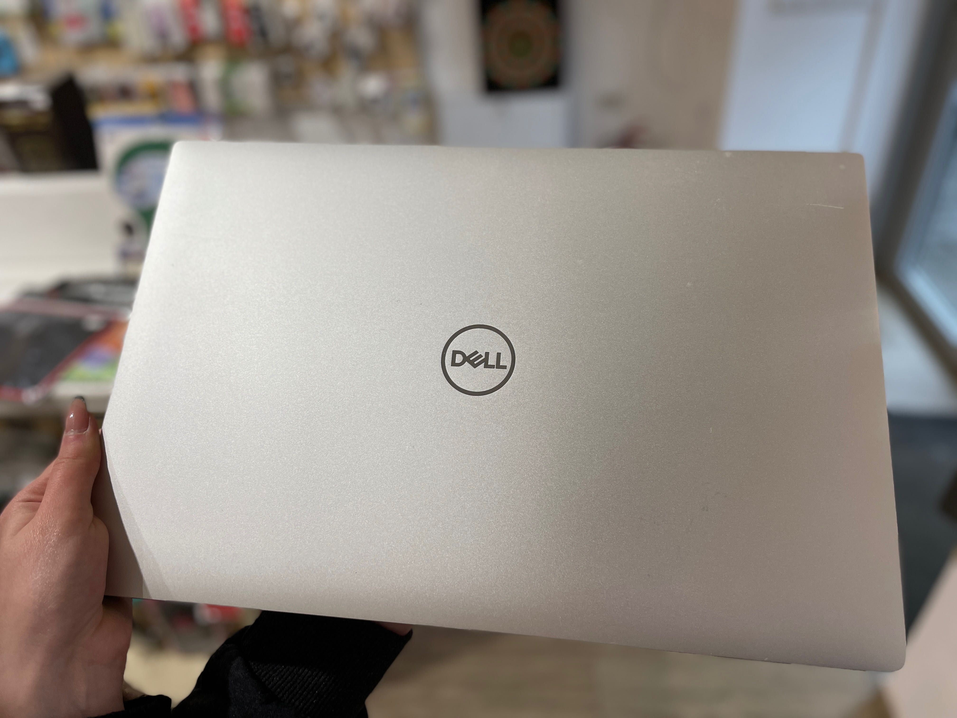 Гарантія! | Ноутбук Dell Precision 5530 i7-8850H 16GB 1TB SSD 15.6 FHD