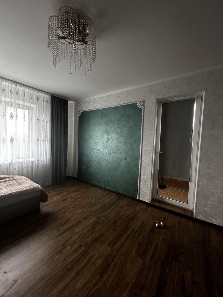 Продається 1-кімнатна квартира в Хмельницькому