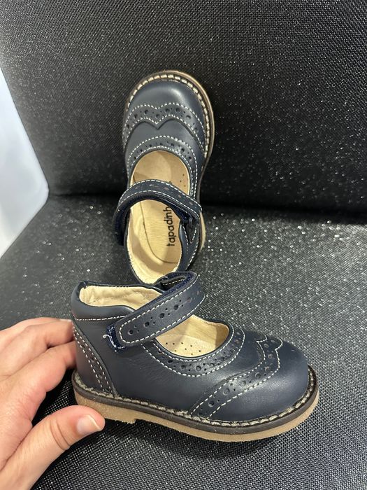 Sapatos Azul Escuro Novos Tapadinha Nº 20