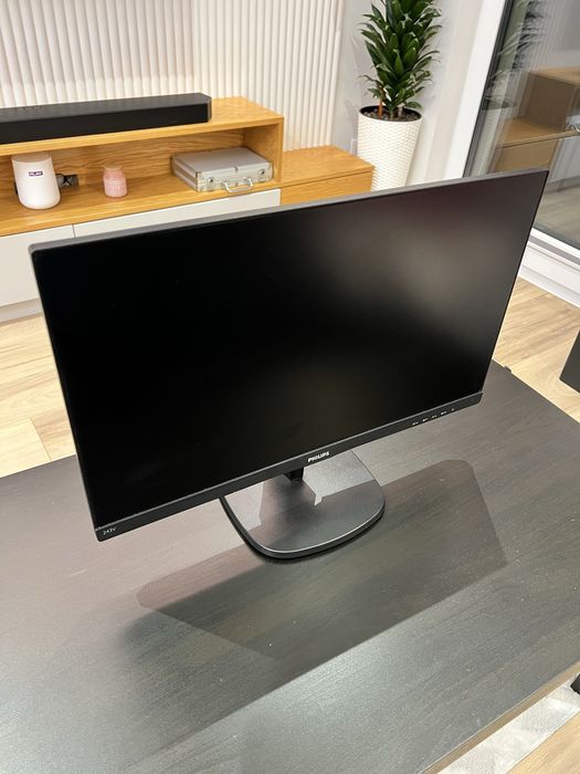 Monitor Philips 243V7Q