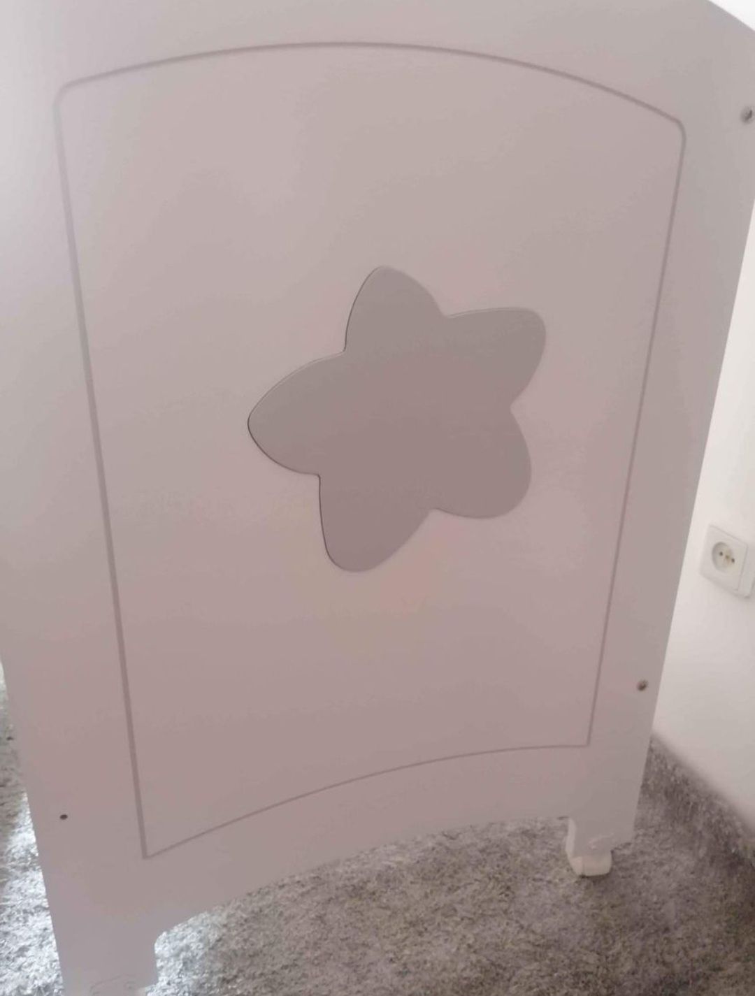 Cama de grades marca Trama