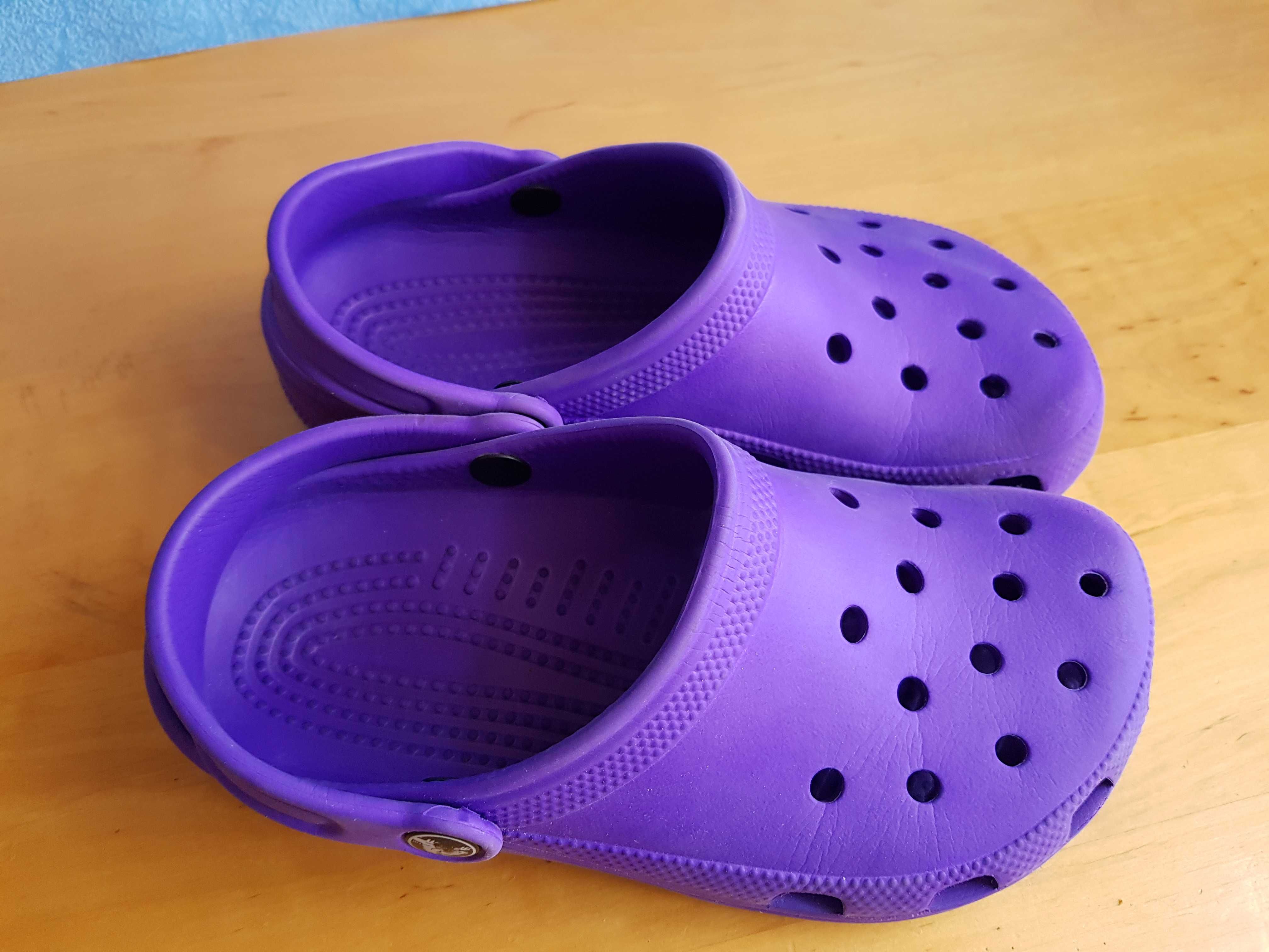 Klapki Crocs Classic Amethyst R 34 3-5