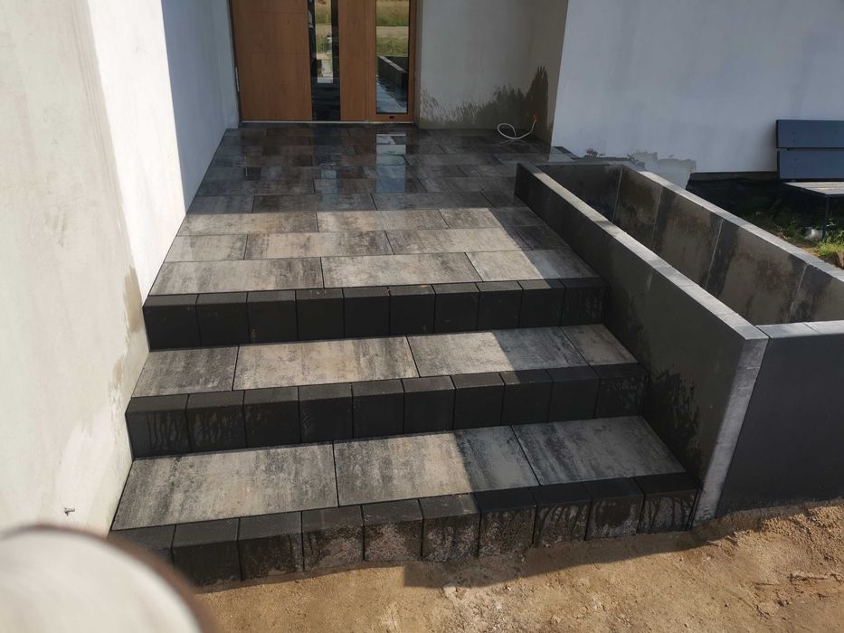 Transport,  usługi minikoparką, układanie kostki.