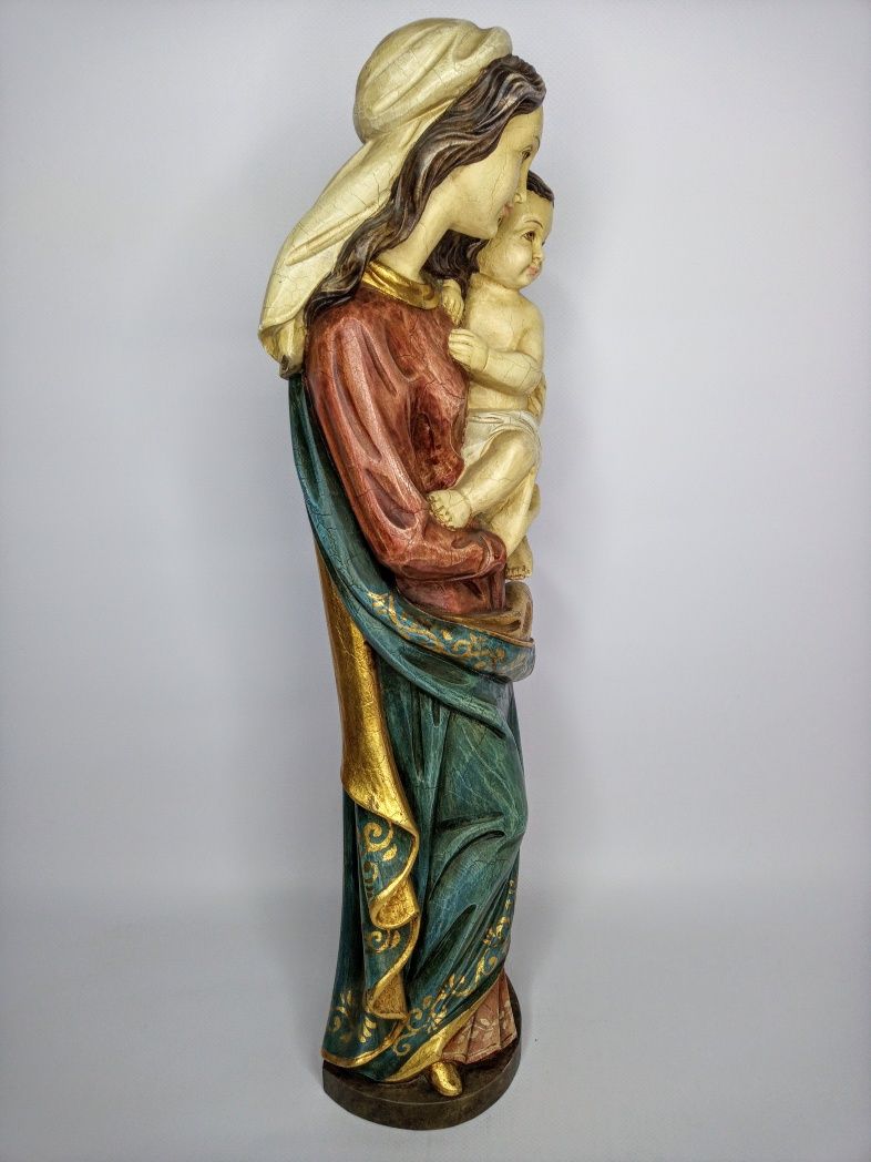 Drewniana figura