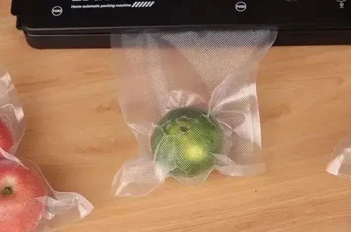 Вакууматор  упаковщик для продуктов