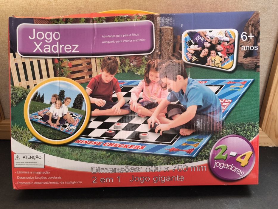 Jogo Xadrez Gigante 2 em 1. 
Jogo de tabuleiro gigante para pais e fil