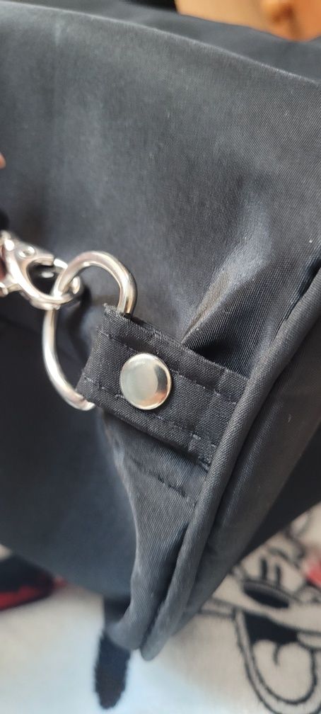 Elegancka torba damska okrągła w kolorze czarnym