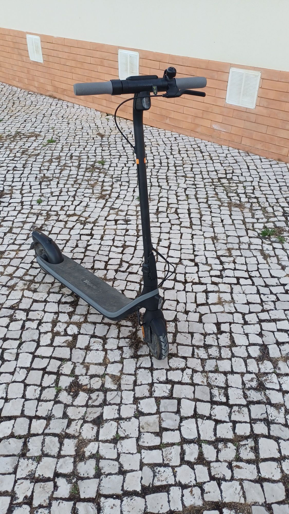 Segway Ninebot KickScooter E2 E
