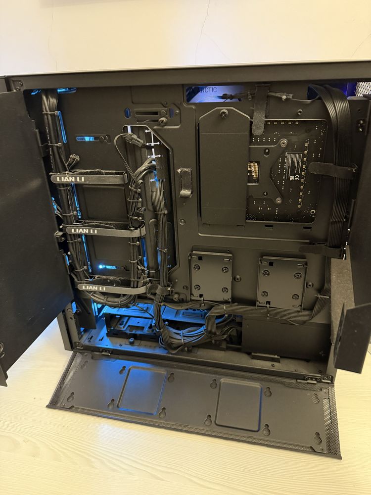 Ігровий ПК i7-14700KF | RTX 4080 16GB | 64GB DDR5 | SSD 6TB