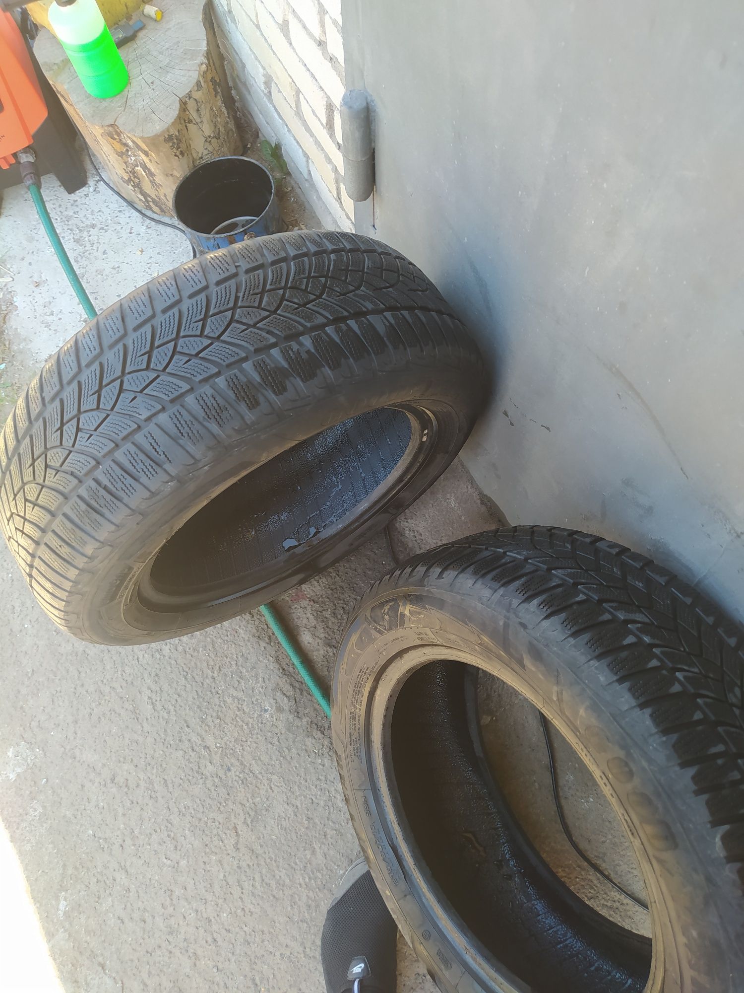 Шини 215 /65 r16