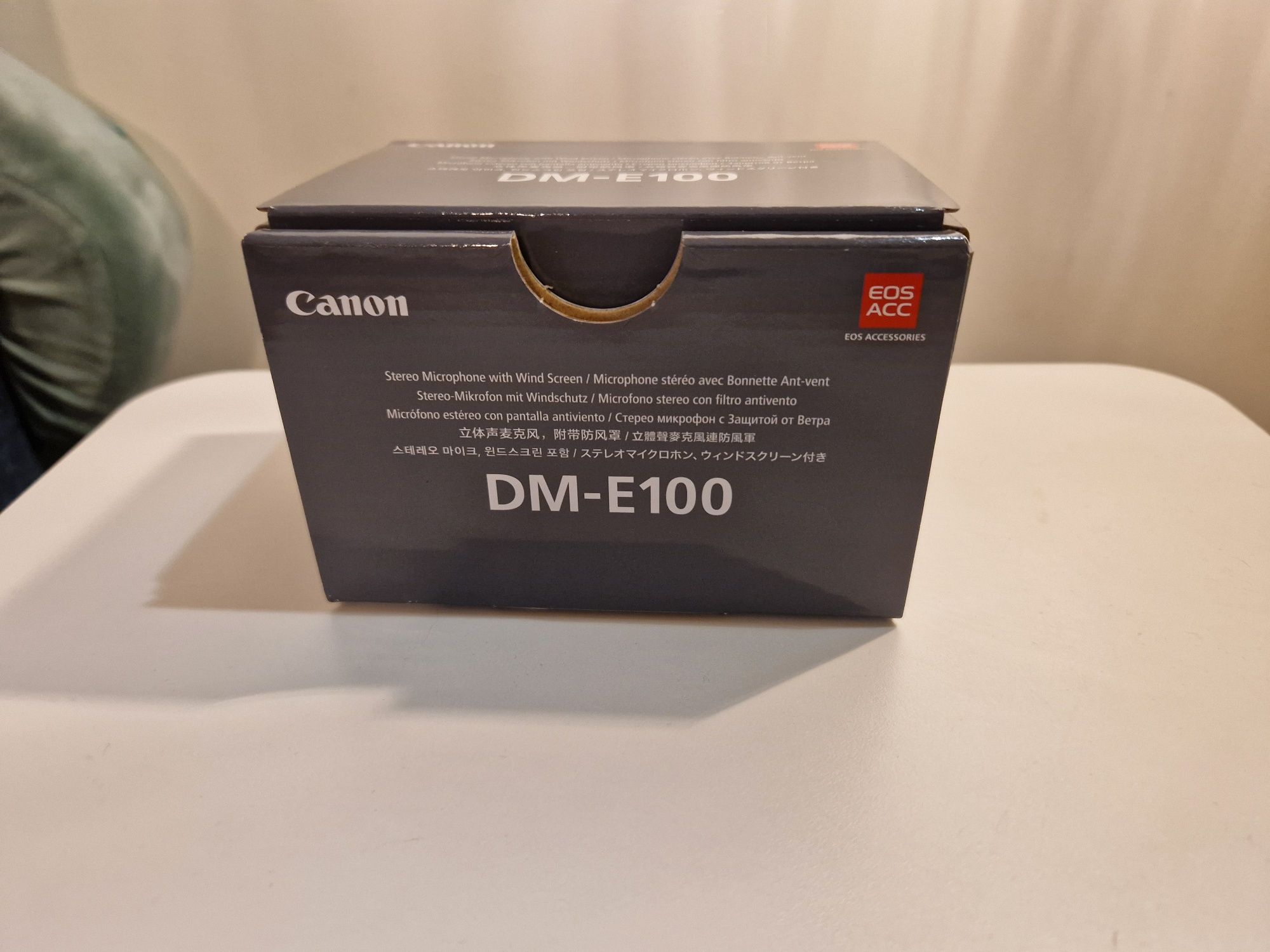 Microfone  Canon DM-E100