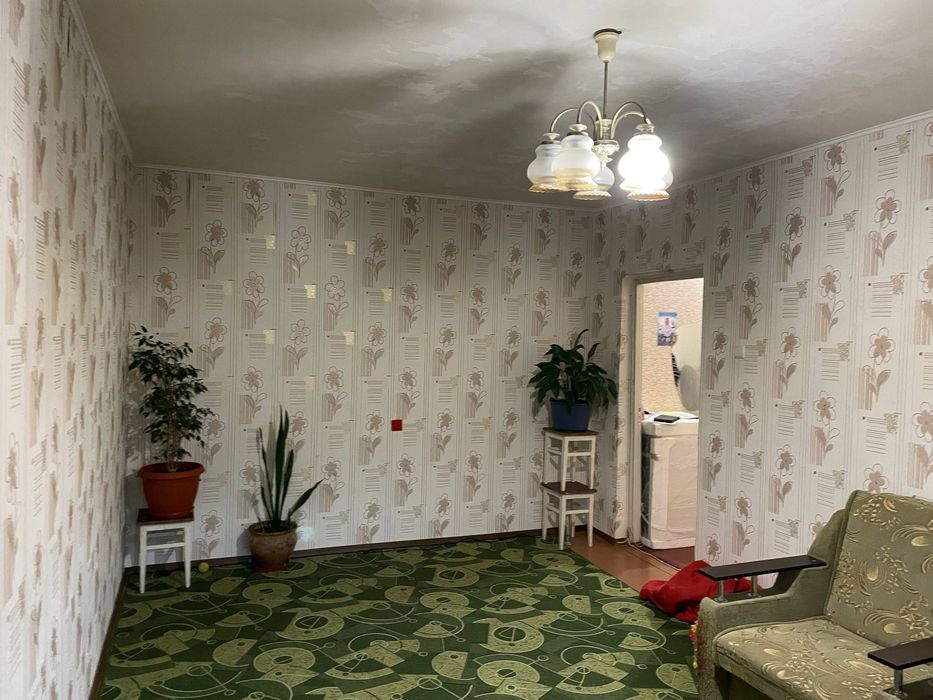 Продам 2-кім. квартиру в 3х хвилинах від лісу з автономкою лівий берег