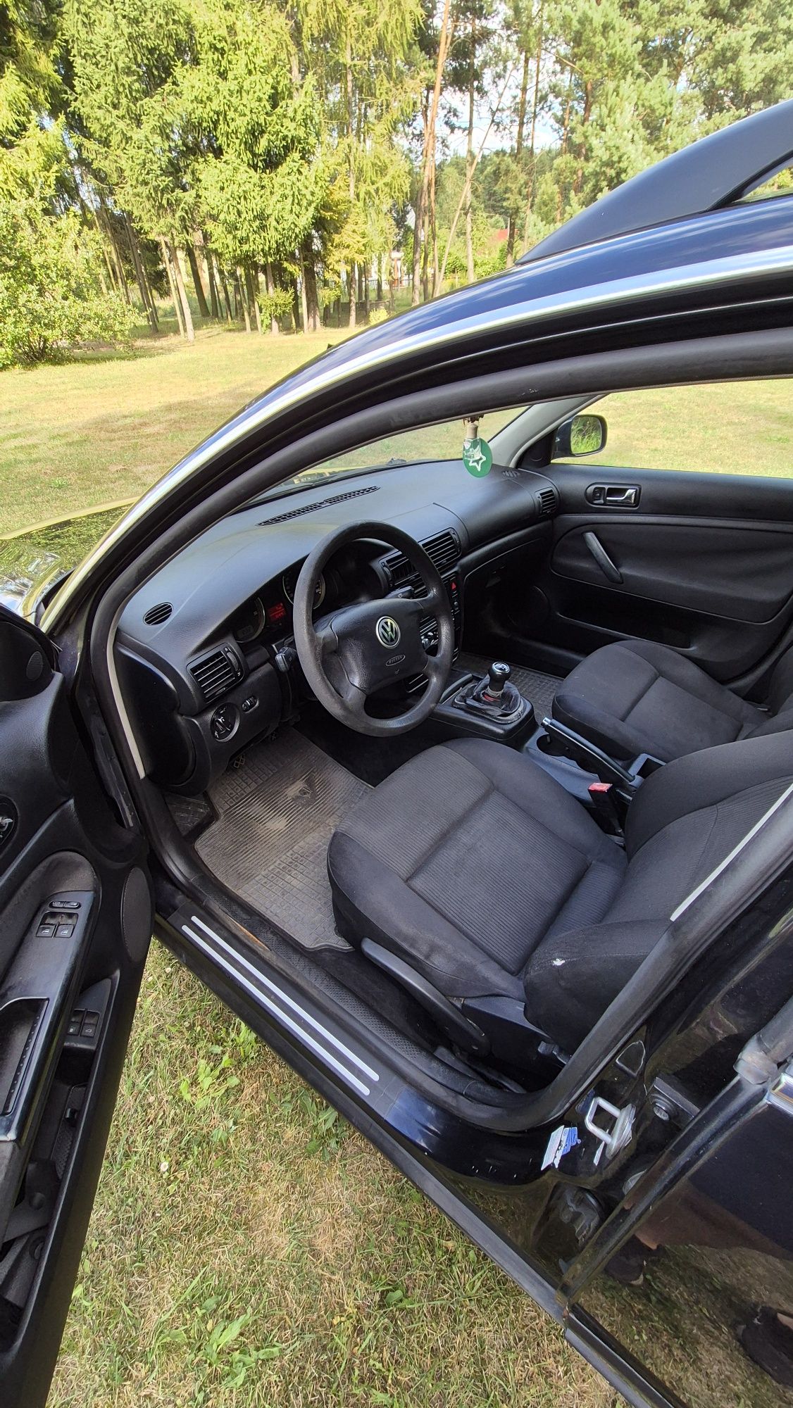 REZERWACJA Volkswagen Passat b5fl 1.9 tdi 2002r Hak