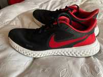 Фирменные кроссовки Nike Revolution 38.5 размер