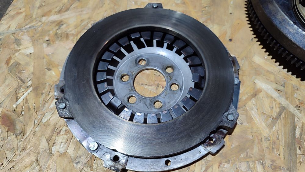 Комплект зчеплення vag 786011
786011