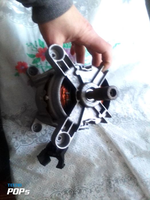 Продам запчасти для стиральной машины