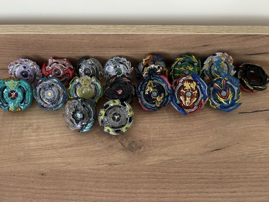 Такара томи хасбро