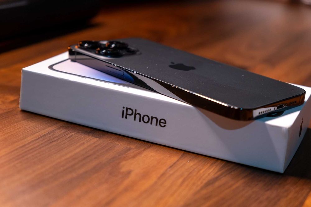 iPhone 14 Pro Max 128GB - Impecável