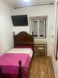 Quarto , perto bairro alto 380