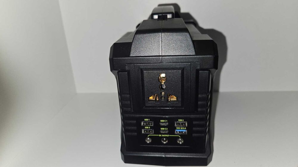 Зарядна станція Smartbuster S220, 60000mAh, 220V/200W/300W max