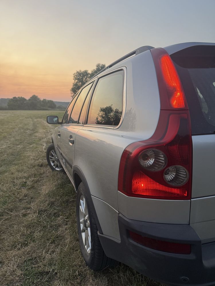 Продам VOLVO XC 90