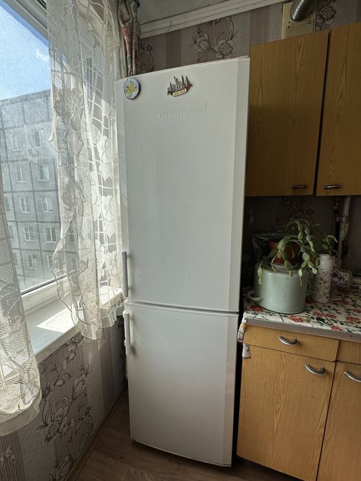 Холодильник liebherr, lg side by side.