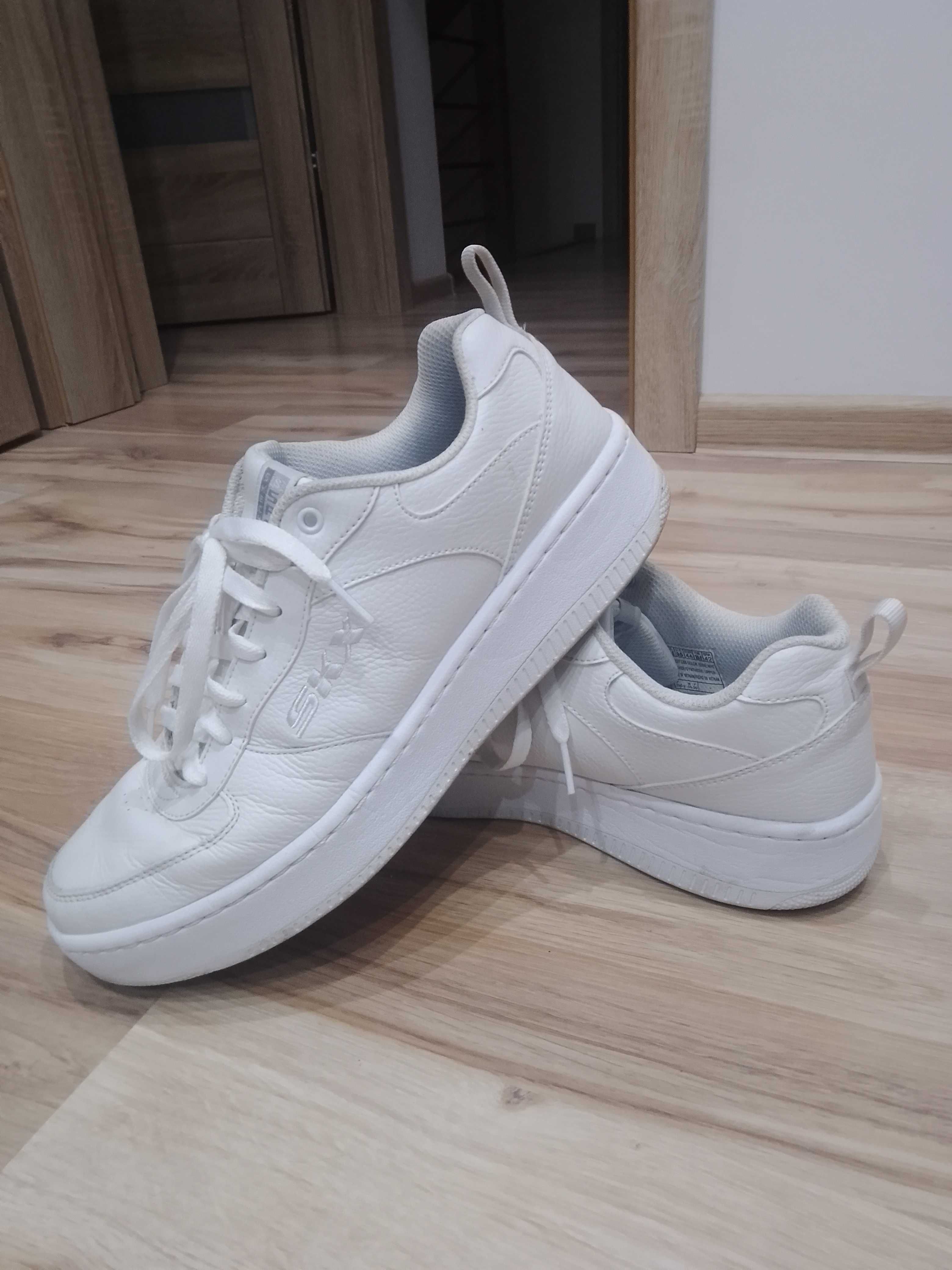 buty skechers  rozmiar 44